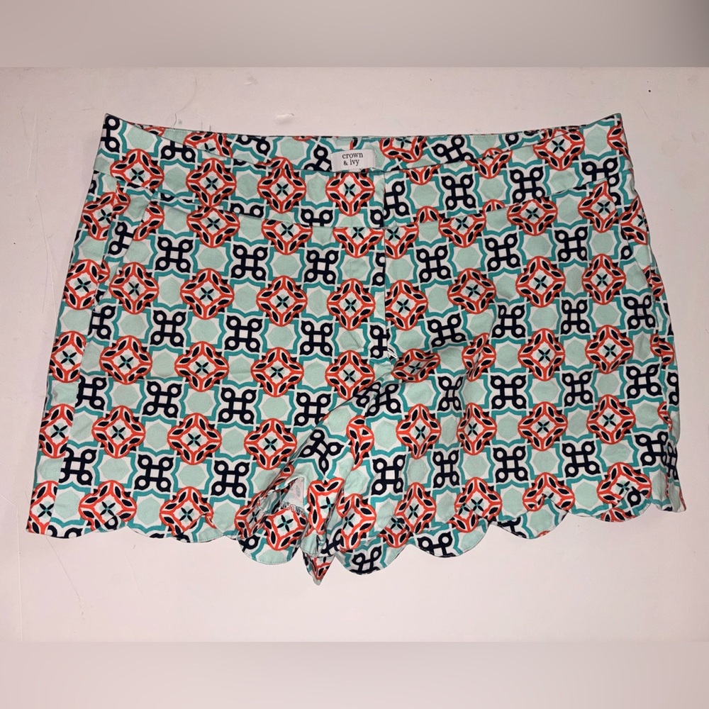 Crown & Ivy size 14 shorts